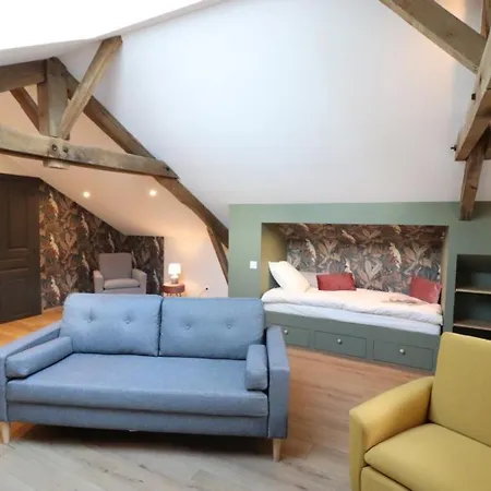 Maison De Caractere Renovee Avec Privatif A La Ferme, Proche Et Du Tolerme - Fr-1-742-135